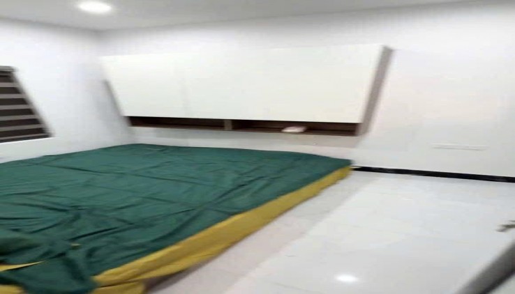 Cho thuê nhà Phố Bạch Đằng, 4 tầng, 18m2, 3 ngủ, 3 vệ sinh, 8 Triệu/tháng